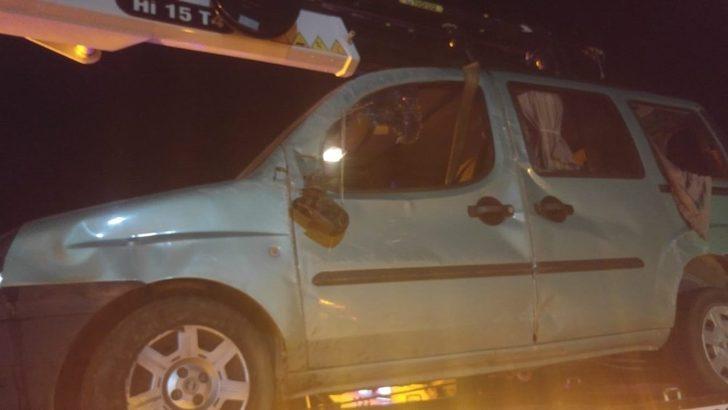 Otomobil ile kamyonet çarpıştı 1 yaralı G2