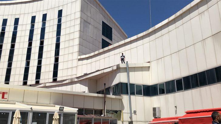 Koronavirüs şüphesiyle karantinaya alındığı hastanede intihara kalkıştı G3