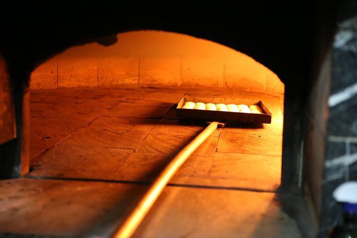 Bayramda akraba evlerine gönderilecek: Ramazan kurabiyesi kömbe nasıl yapılır G2