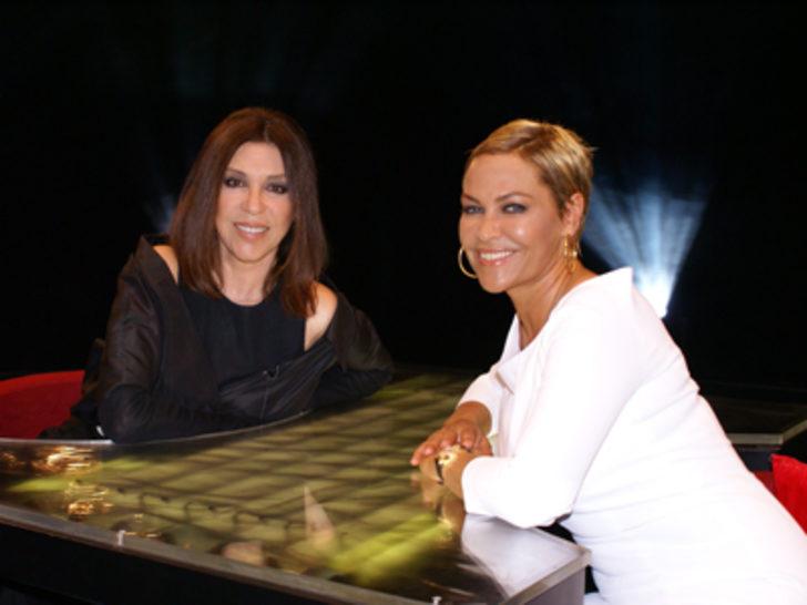 Hülya Avşar'a destek G4