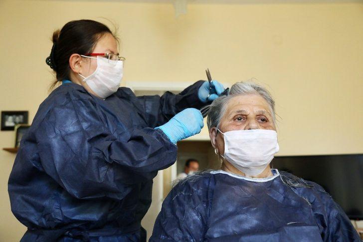 65 yaş üstü vatandaşlara bayram tıraşı G1