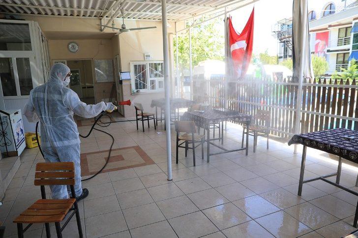 Pamukkale’de minibüs ve taksi durakları dezenfekte edildi G1