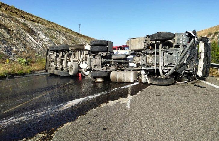 Tanker kazalarında sürücüler yaralandı G1