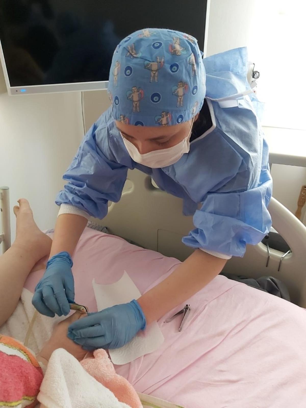 Odunpazarı Belediyesi Korona vir&uuml;se karşı hasta, yaşlı ve engellilerin yanında