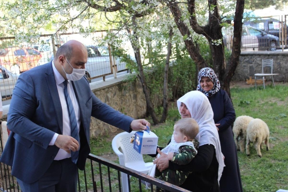 Semt pazarlarında koronaya ge&ccedil;it yok