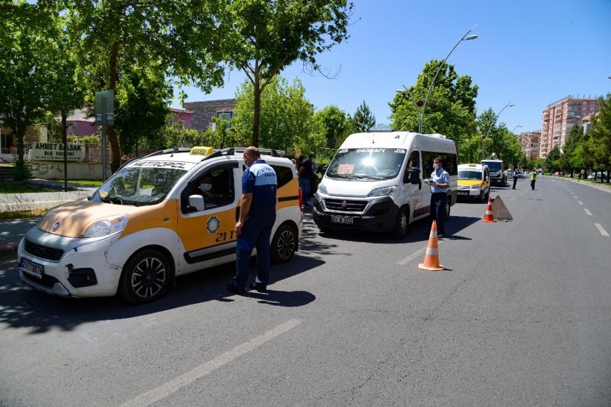 Diyarbakır&rsquo;da toplu taşıma ara&ccedil;ları denetleniyor