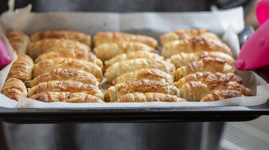 Çıtır çıtır, el açması tadında:  Hazır yufkadan patatesli börek tarifi 