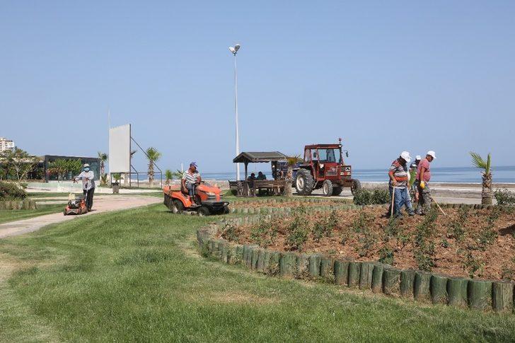 Erdemli’de park ve bahçeler düzenleniyor G2