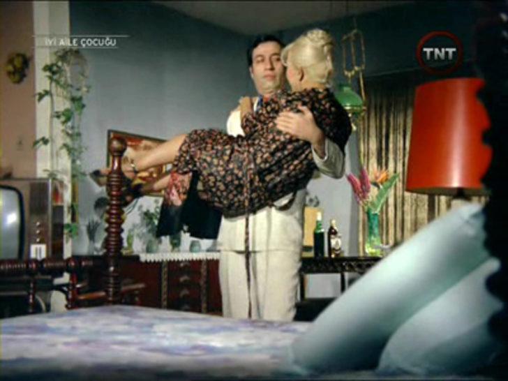 Bir dönem erotik filmlerin yıldızıydı, artık Darülaceze'de... G5