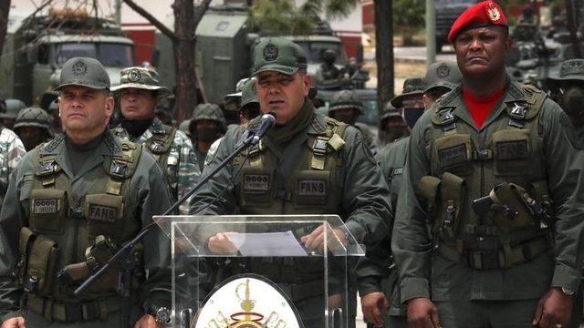Venezuela Savunma Bakanı Vladimir Padrino İran halkına gösterdikleri dayanışma için teşekkür etti.
