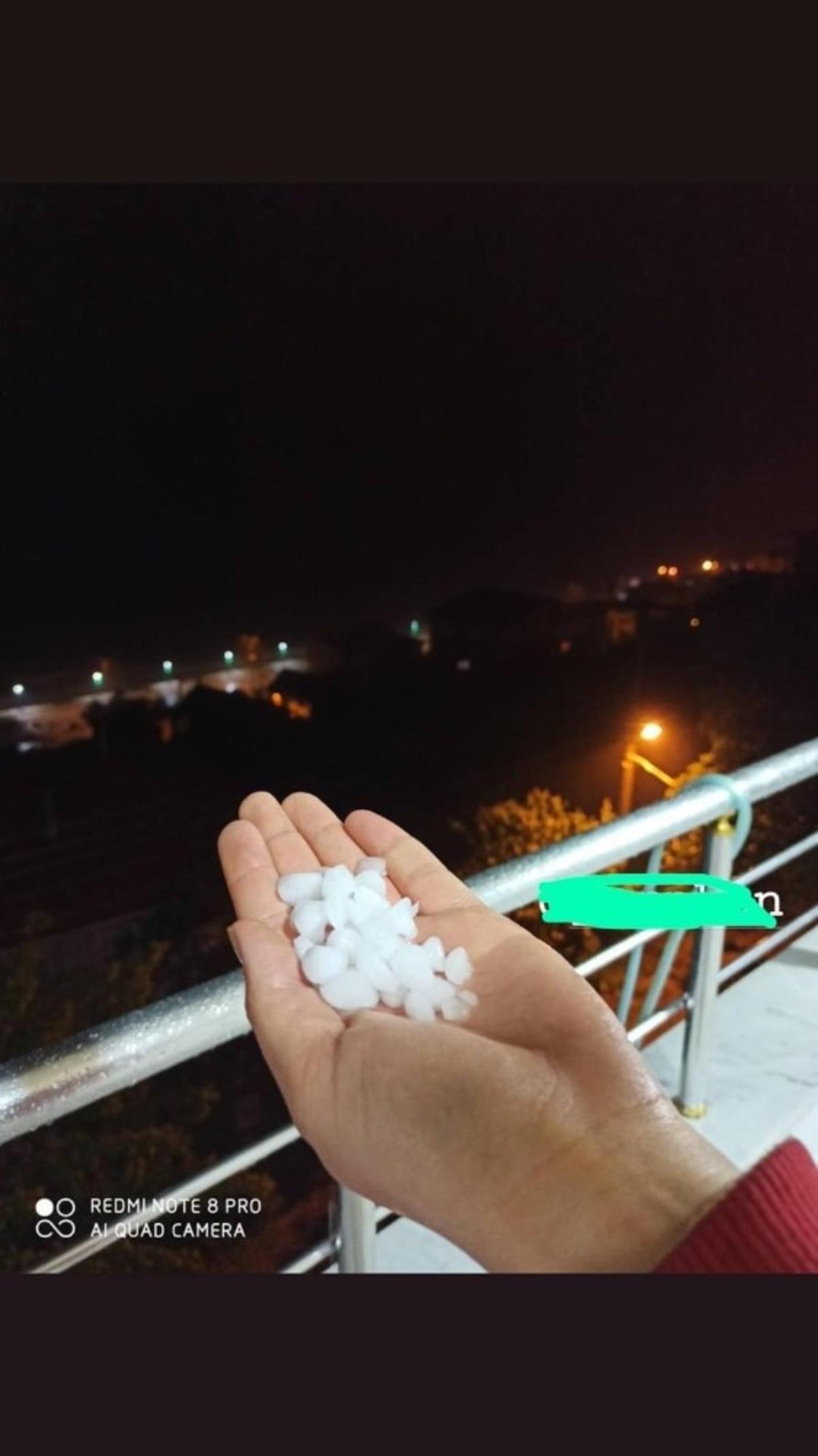 &Ccedil;atalzeytin&rsquo;e dolu yağdı