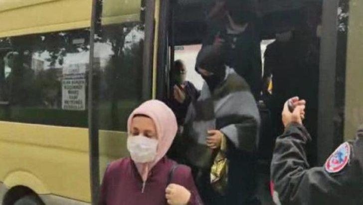 İstanbul'da minibüs denetimi! Polis ekiplerini şaşırtan manzara G1