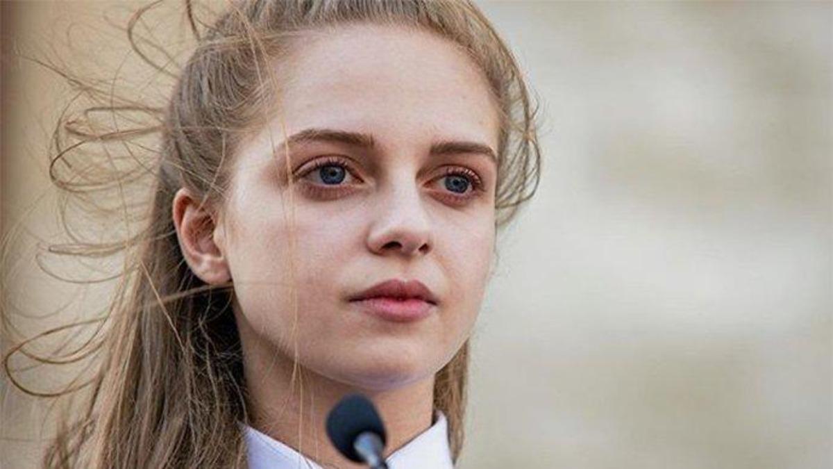 Aşk 101'in Işık'ı İpek Filiz Yazıcı'nın karpuzlu pozu olay oldu