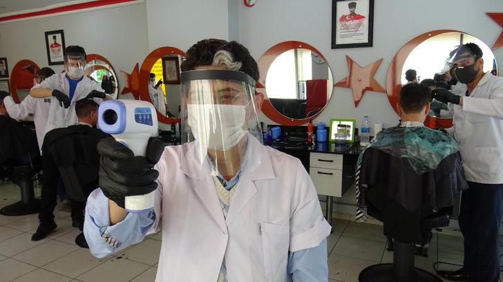 Koronavirüs sonrası berberde hemşire çalıştırmaya başladı G1