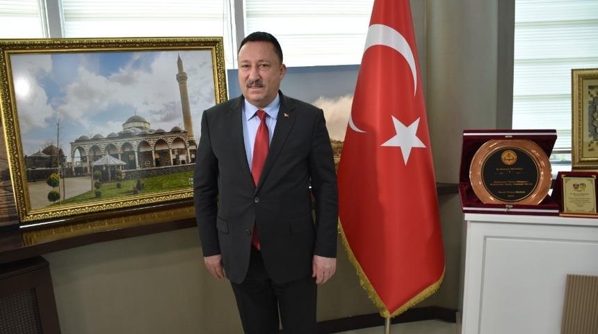 Başkan Beyoğlu’ndan bayramda vatandaşlara sosyal mesafe uyarısı