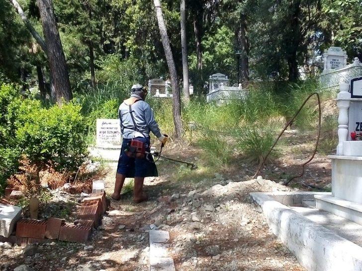 Mezarlıklarda bayram temizliği G3