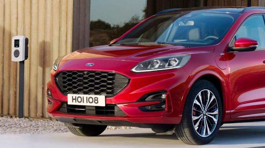 Yeni Ford Kuga Türkiye'ye geldi, dikkat çeken fiyatı belli oldu!