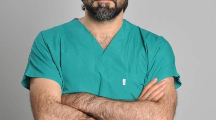 Doç. Dr. Recep Aktimur; “Mide botoksu obezite tedavisinde başarısızlığı kanıtlanmış bir yöntemdir”