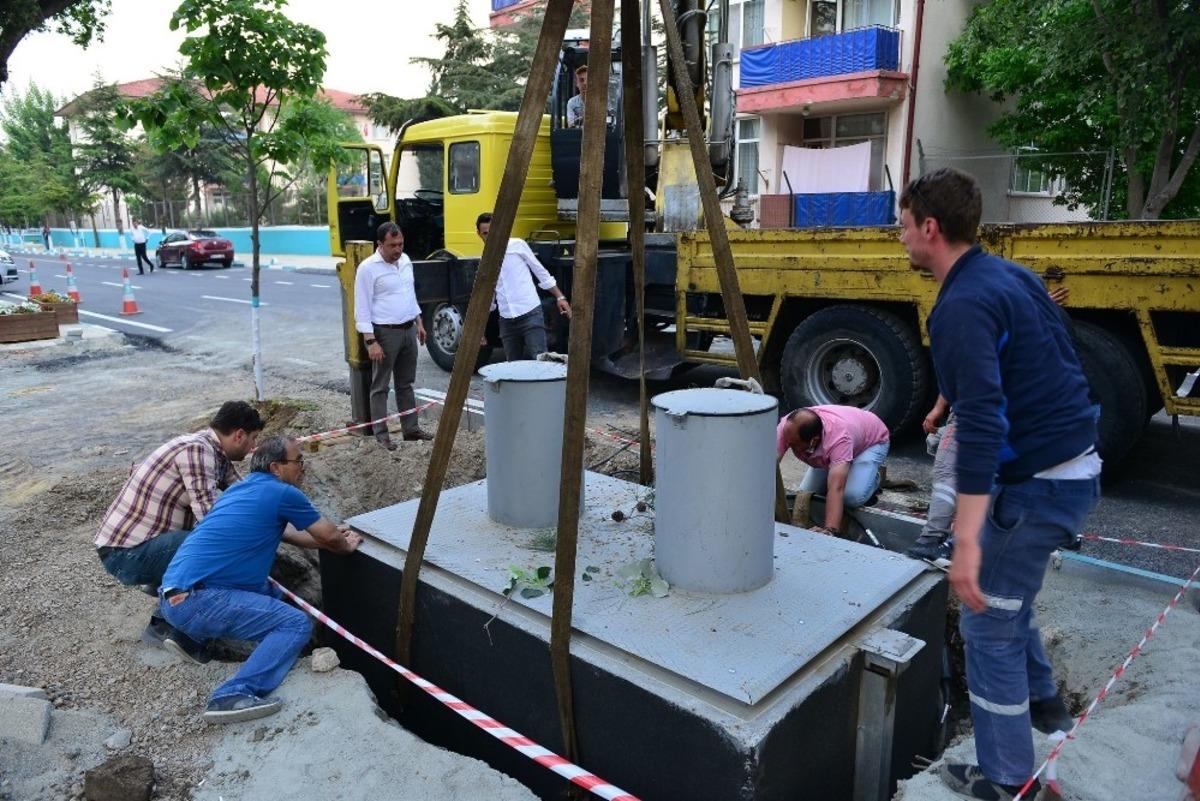 &Ccedil;&ouml;p konteynerleri yer altına iniyor