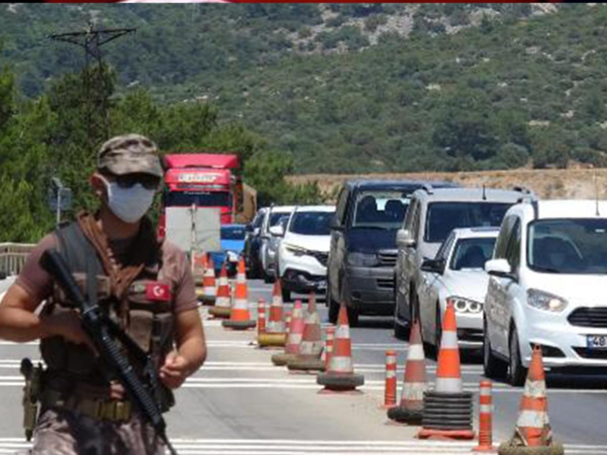 Tatilciler Bodrum'a akın ediyor! &Ouml;nlemler artırıldı