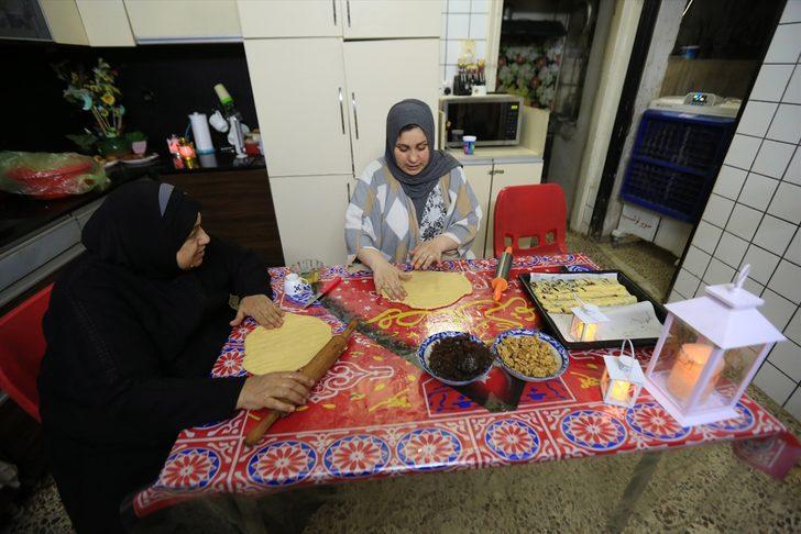 Irak'ta bayramın vazgeçilmez tadı kileçe geleneği sürüyor G2