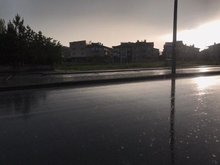 Kayseri’de beklenen yağmur başladı G3