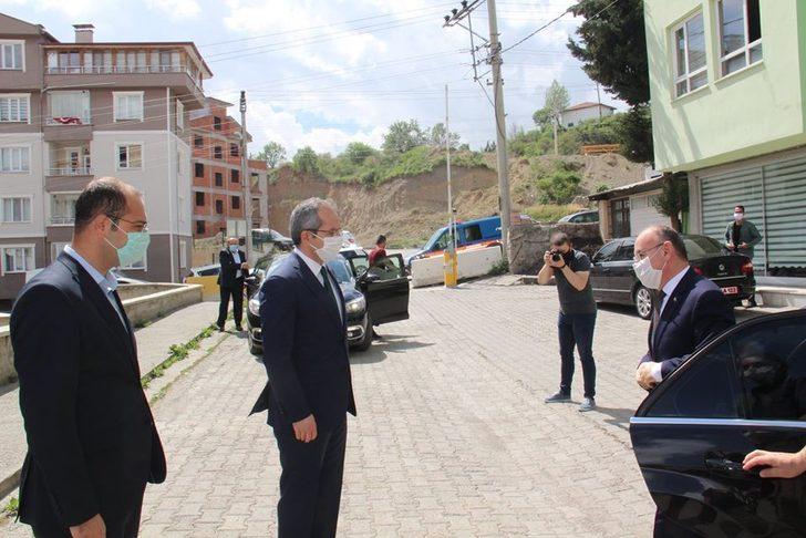 Vali Karadeniz’den Tosya’da Covid-19 toplantısı G3