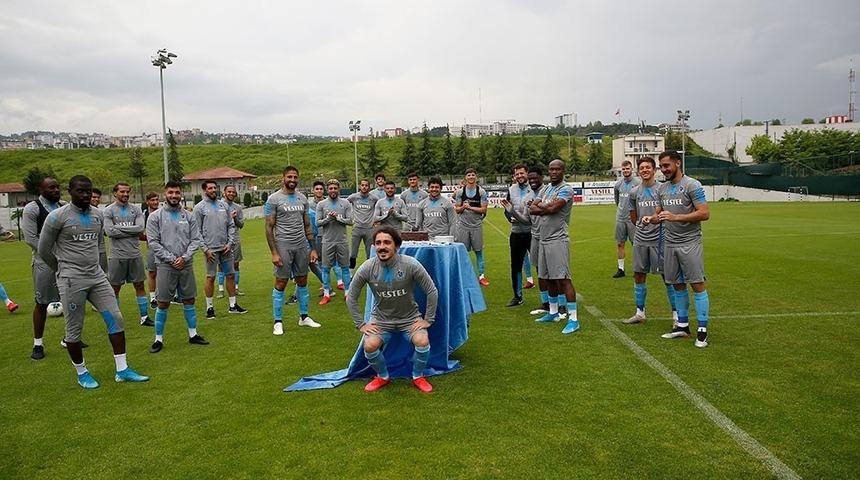 Trabzonspor’da Da Costa ve Guilherme’ye doğum günü sürprizi