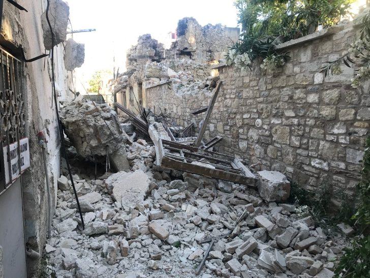 Evin duvarı yıkıldı, faciadan dönüldü G1