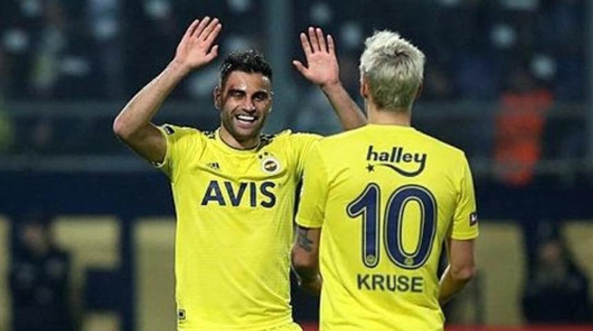 Fenerbahçeli futbolcu Deniz Türüç: "Kupayı kaldırmak istiyoruz"