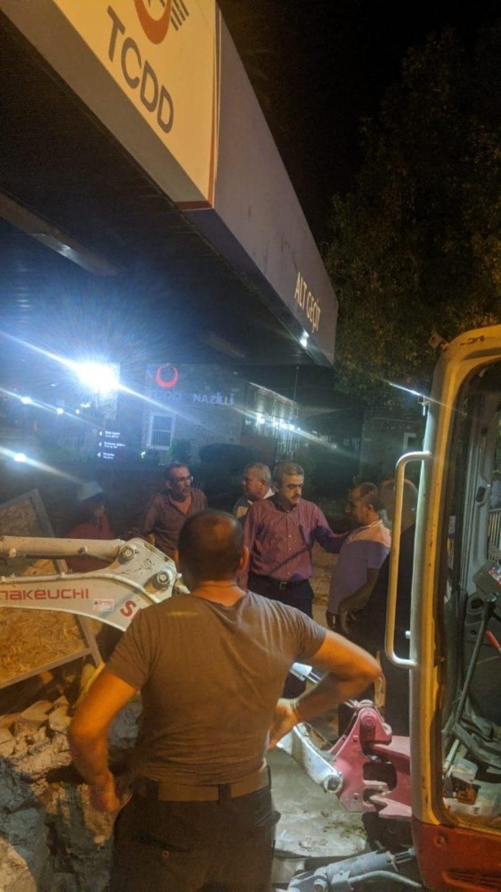 Nazilli Tren Garı’na yürüyen merdiven ve asansör yapılıyor G4