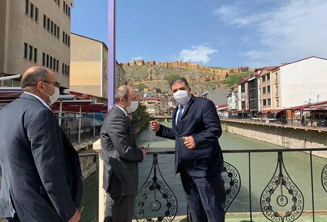 Milletvekili Fetani Battal, Vali Cüneyt Epcim’i ziyaret etti
