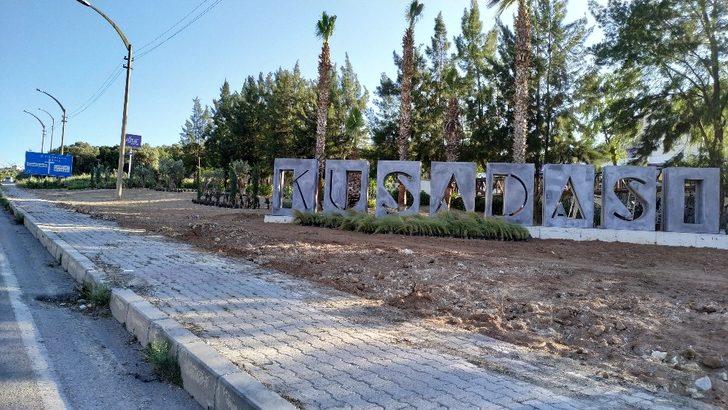 Kuşadası’nın giriş ve çıkışlarına estetik dokunuş G3