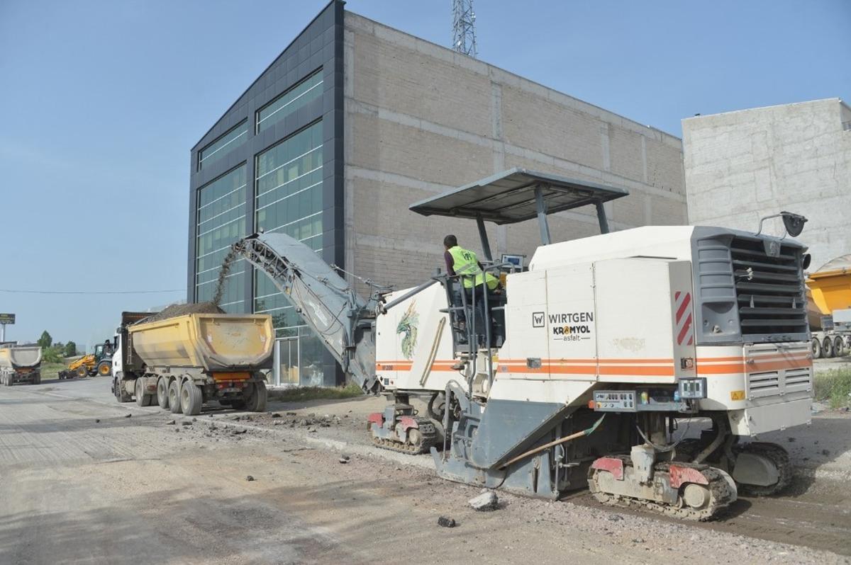 Başkentte 77 bin 18 ton asfalt atıldı
