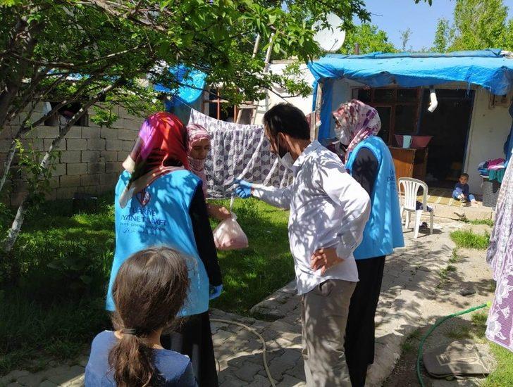 Türkiye Diyanet Vakfı, Van’daki 525 yardıma muhtaç aileye adak ve kurban eti yardımı gerçekleştirdi G2