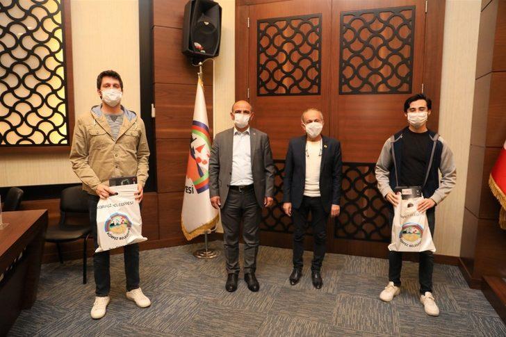 Başkan Söğüt, “Her zaman gençlerimizin hizmetindeyiz” G3