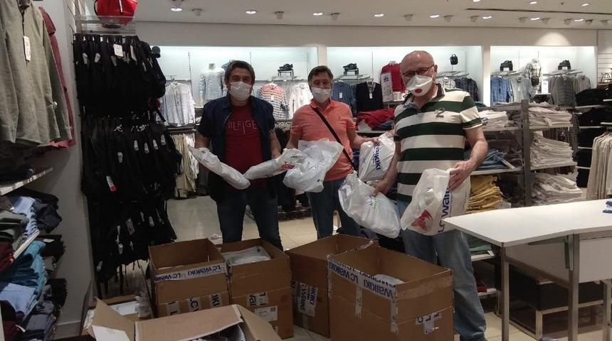 Vezirköprü’de yetimler sevindirildi