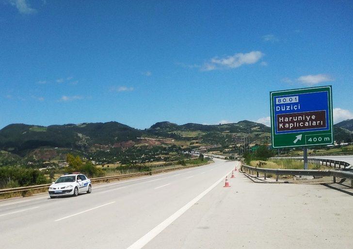 Yollar boşaldı, polisler sakin bir nöbet günü geçirdi G3