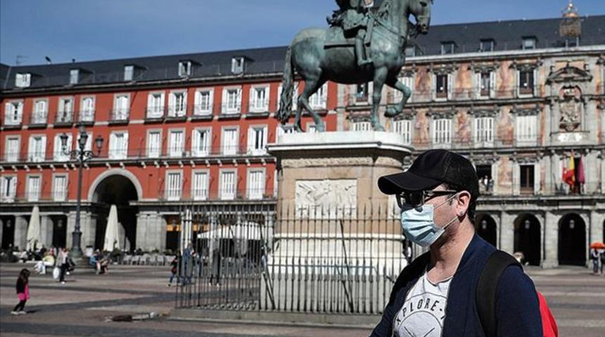 İspanya'dan flaş karar! Ülke turistlere açılıyor