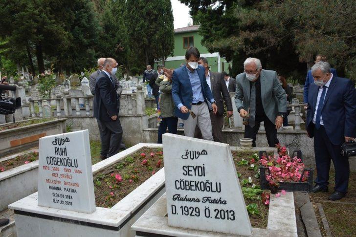 Kdz. Ereğli Belediyesi mezarlıklarda Kuran-ı Kerim okuttu G5