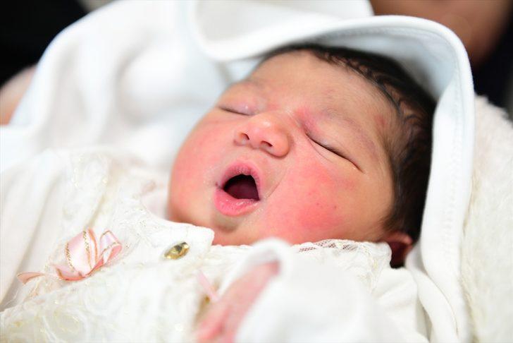 Sağlık Bakanı Koca'dan Çam ve Sakura Hastanesindeki "ilk bebek" paylaşımı G1