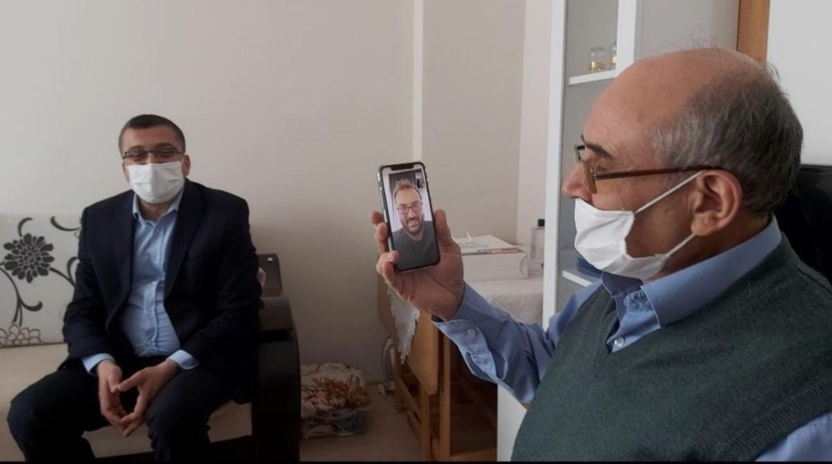 Belediye Başkanı, bayramda yaşlıları &ccedil;ocuklarıyla buluşturdu