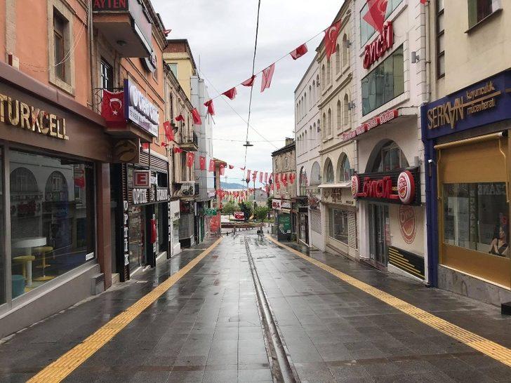 Bayram sabahı Giresun’da sokaklar boş kaldı G3