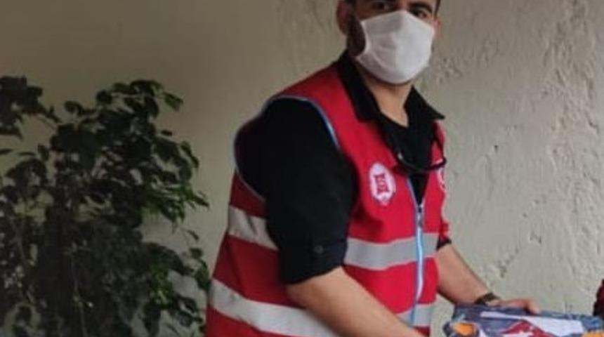 Dicle’de yetim ve öksüz çocuklara bayram hediyesi