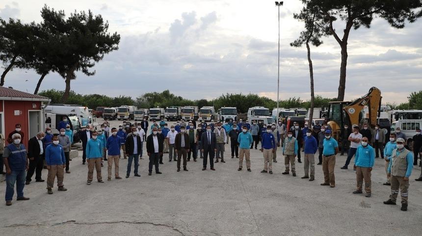 Canpolat personellerle bayramlaştı