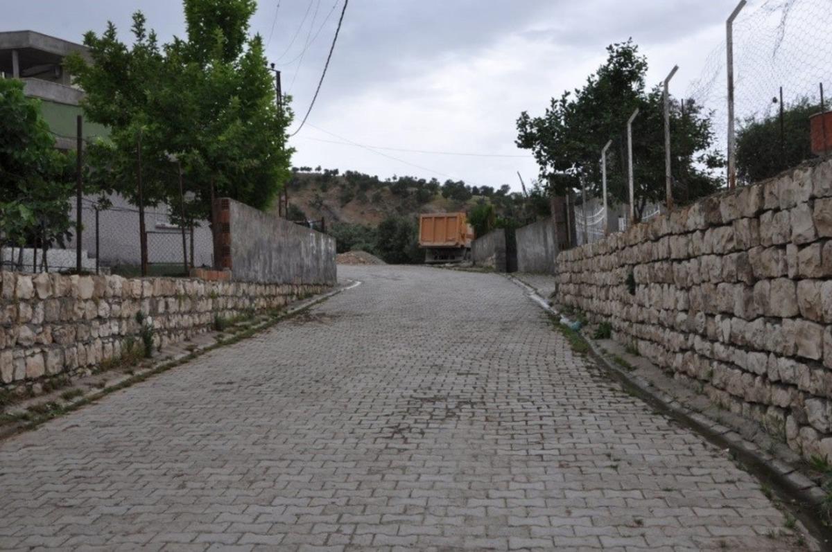 Başverimli ve G&ouml;r&uuml;ml&uuml; beldesi sakinleri bayramı evde karşıladı