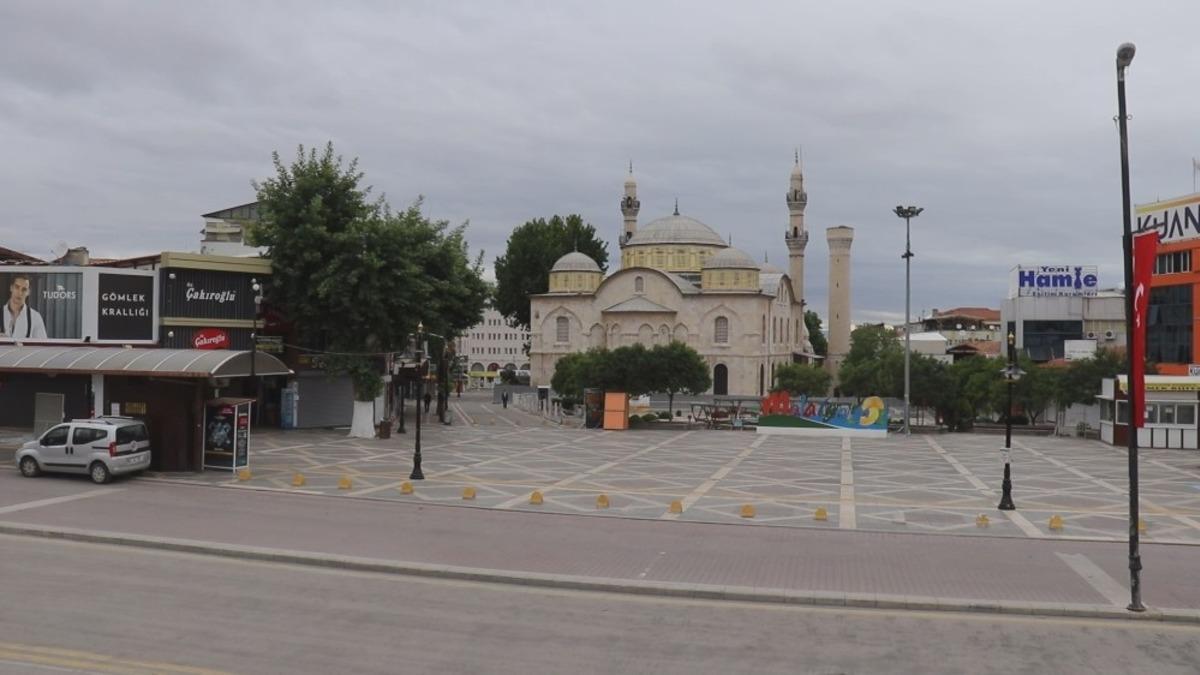 Malatya&rsquo;da Korona g&ouml;lgesinde sessiz bayram
