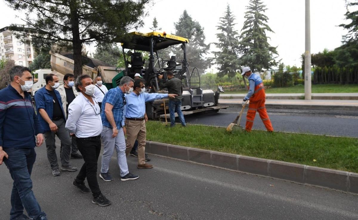 G&uuml;zeloğlu asfalt &ccedil;alışmalarının startını verdi