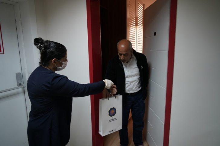 Büyükşehir Belediyesi hasta yakınlarının bayramını kutladı G2