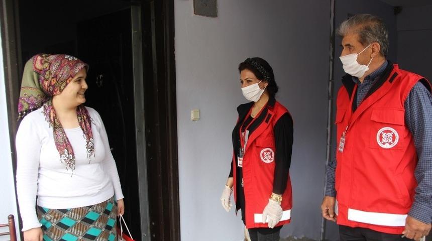 Kulp Vefa Sosyal Destek Grubu&rsquo;ndan şehit ve gazi ailelerine bayram ziyareti